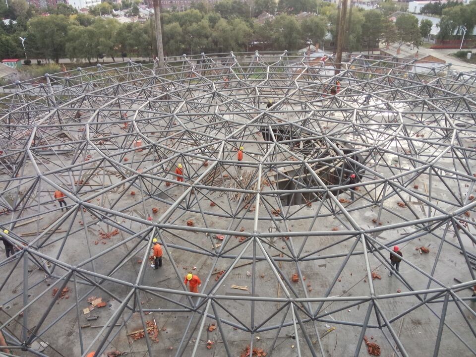 昌都全民健身中心网架